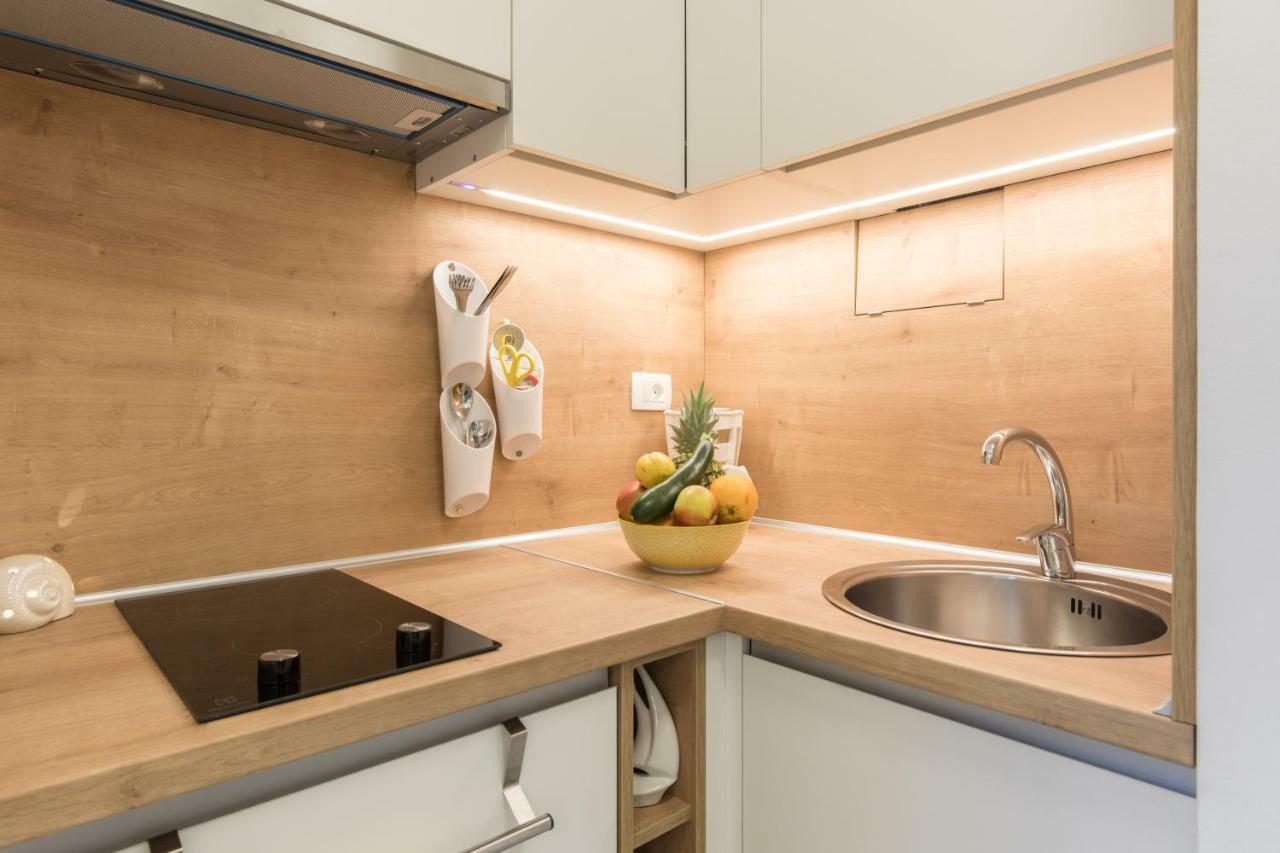 Studio Apartment Lucija Krk Town Extérieur photo